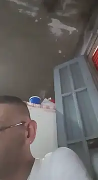 Snapshot of pablovt chatting on 5, 1, 2026 pablovt online show from 5, 1, 2026