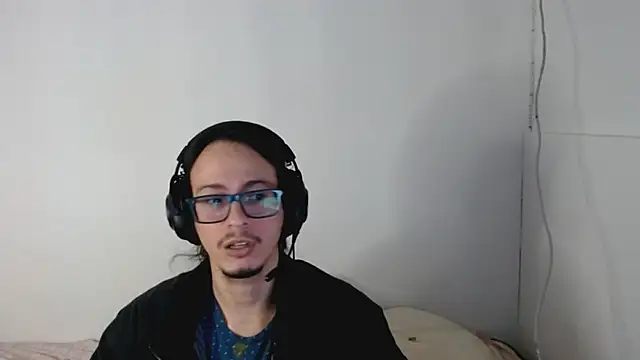 Snapshot of cholitohermoso chatting on 27, 10, 2025 cholitohermoso online show from 27, 10, 2025