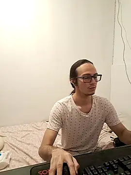 Snapshot of cholitohermoso chatting on 9, 11, 2025 cholitohermoso online show from 9, 11, 2025