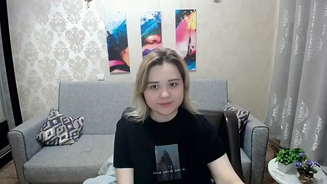 Snapshot of Finna_39 chatting on 10, 9, 2025 Finna 39 online show from 10, 9, 2025