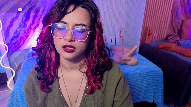 kristen tay online show from 13, 5, 2026