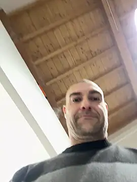 Snapshot of Jackcazzone_82 chatting on 27, 3, 2026 Jackcazzone 82 online show from 27, 3, 2026