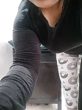 Dalou3a-69 online show from 10, 2, 2026