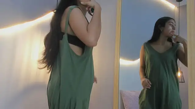 lucelly 15 online show from 23, 11, 2025