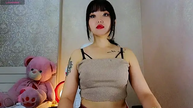 Demonic Angel  online show from 18, 4, 2026