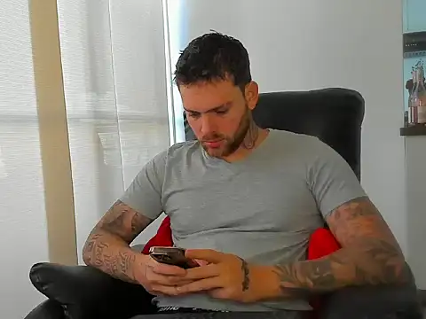 Snapshot of arnold_bekam chatting on 22, 4, 2026 arnold bekam online show from 22, 4, 2026