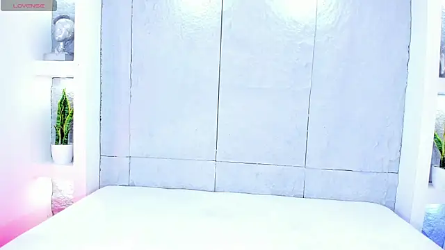 MiaMistrex online show from 25, 9, 2025