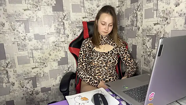 stella leex online show from 7, 3, 2025