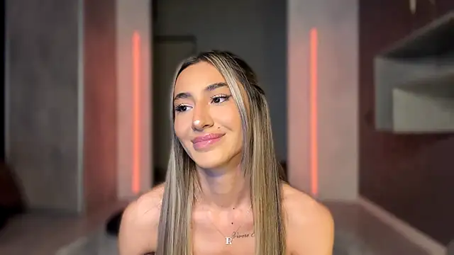 Snapshot of alissadreams chatting on 16, 7, 2026 alissadreams online show from 16, 7, 2026