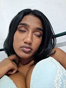 Snapshot of indianpink_lips chatting on 20, 3, 2025 indianpink lips online show from 20, 3, 2025