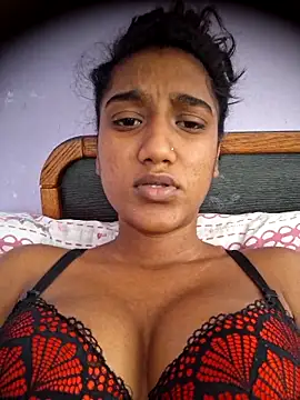 Snapshot of indianpink_lips chatting on 8, 5, 2026 indianpink lips online show from 8, 5, 2026
