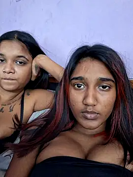 Snapshot of indianpink_lips chatting on 21, 6, 2026 indianpink lips online show from 21, 6, 2026
