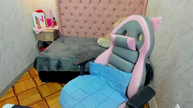 Lianngrace online show from 19, 3, 2026