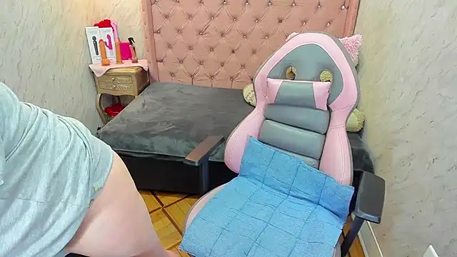 Snapshot of Lianngrace chatting on 15, 5, 2026 Lianngrace online show from 15, 5, 2026