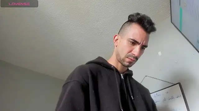 K cique online show from 1, 10, 2025