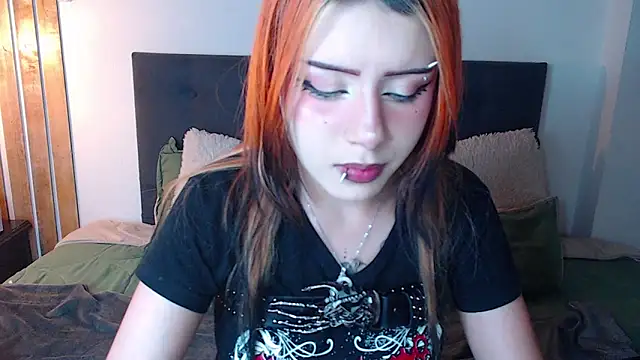 Snapshot of fyreandfox_ chatting on 22, 5, 2026 fyreandfox online show from 22, 5, 2026
