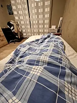 Snapshot of DerechteJunge chatting on 14, 2, 2025 DerechteJunge online show from 14, 2, 2025