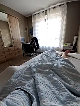 Snapshot of DerechteJunge chatting on 8, 3, 2025 DerechteJunge online show from 8, 3, 2025