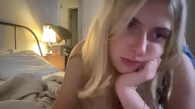 Snapshot of sinfulblonde1 chatting on 15, 2, 2025 sinfulblonde1 online show from 15, 2, 2025