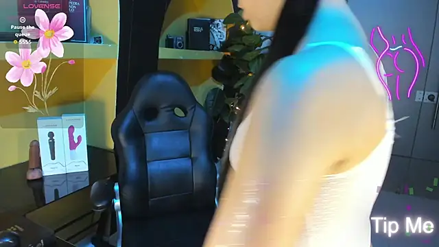 Snapshot of IvanaWatson chatting on 14, 9, 2025 IvanaWatson online show from 14, 9, 2025