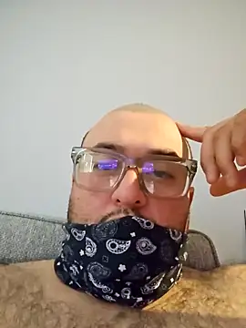 Snapshot of Sexoso69thebear chatting on 3, 12, 2025 Sexoso69thebear online show from 3, 12, 2025