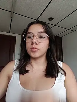 EmmaSulivan online show from 28, 4, 2026
