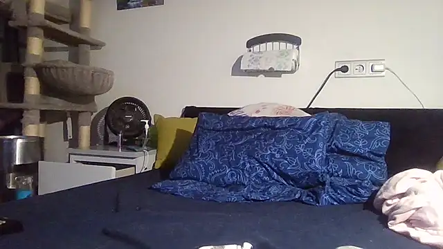 Miss candymandy online show from 16, 10, 2025