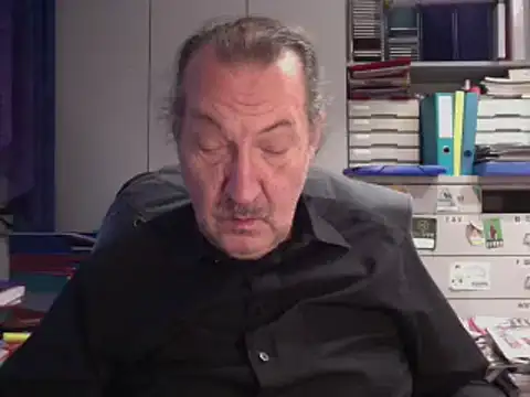 Snapshot of HMStraps01 chatting on 5, 12, 2024 HMStraps01 online show from 5, 12, 2024