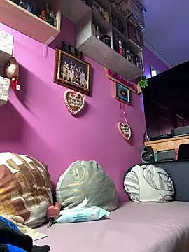 Snapshot of sexymelli18 chatting on 25, 10, 2025 sexymelli18 online show from 25, 10, 2025