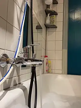 Snapshot of sexymelli18 chatting on 4, 11, 2025 sexymelli18 online show from 4, 11, 2025