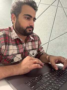 Snapshot of indian_thonger chatting on 17, 11, 2025 indian thonger online show from 17, 11, 2025