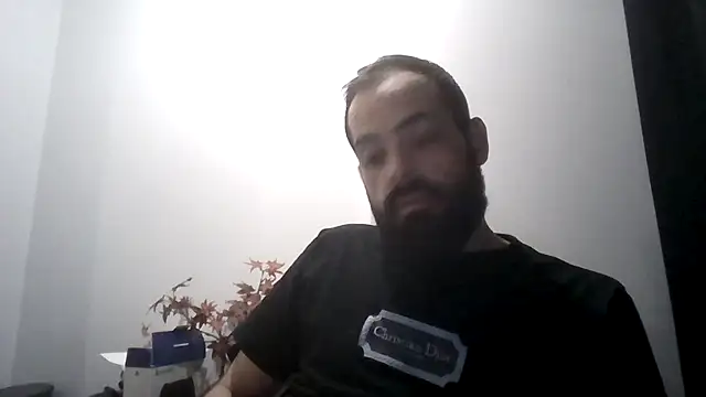 guccititi online show from 11, 11, 2025