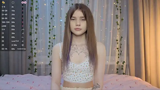 CarolinePepper online show from 15, 4, 2026