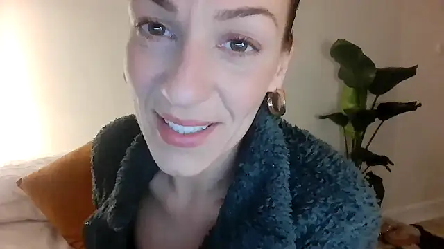 Snapshot of Edenfox- chatting on 17, 2, 2026 Edenfox- online show from 17, 2, 2026