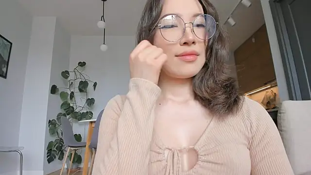 mey baee online show from 6, 4, 2026