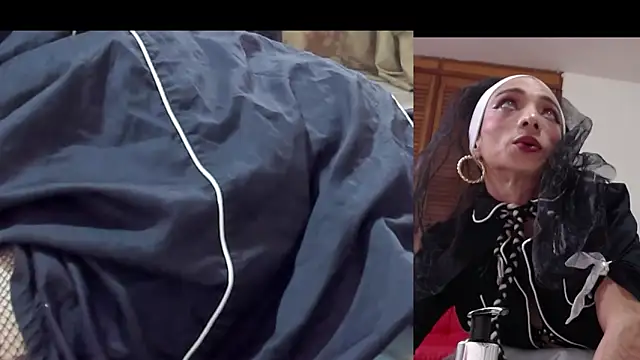 afroditacute15 online show from 28, 10, 2025