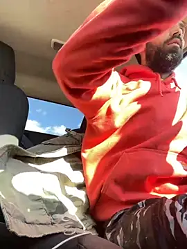 QueenM3 online show from 8, 10, 2025