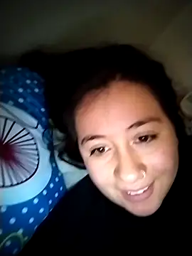 Snapshot of sweetie__annieee chatting on 8, 10, 2025 sweetie  annieee online show from 8, 10, 2025