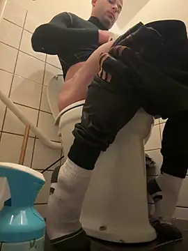 Snapshot of pesyelisa chatting on 25, 2, 2025 pesyelisa online show from 25, 2, 2025