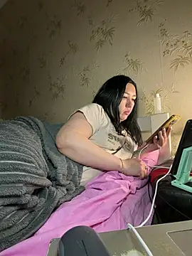 Naughtbaby 2025 online show from 9, 4, 2026