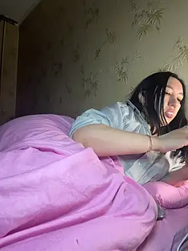 Naughtbaby 2025 online show from 15, 4, 2026