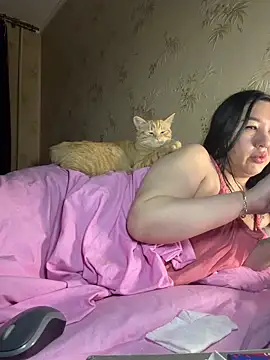 Snapshot of Naughtbaby_2025 chatting on 19, 4, 2026 Naughtbaby 2025 online show from 19, 4, 2026
