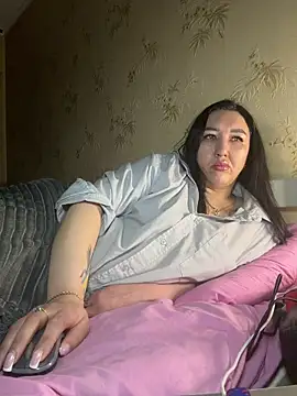 Snapshot of Naughtbaby_2025 chatting on 4, 5, 2026 Naughtbaby 2025 online show from 4, 5, 2026