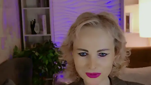 Snapshot of Sandra_Kind chatting on 20, 5, 2026 Sandra Kind online show from 20, 5, 2026