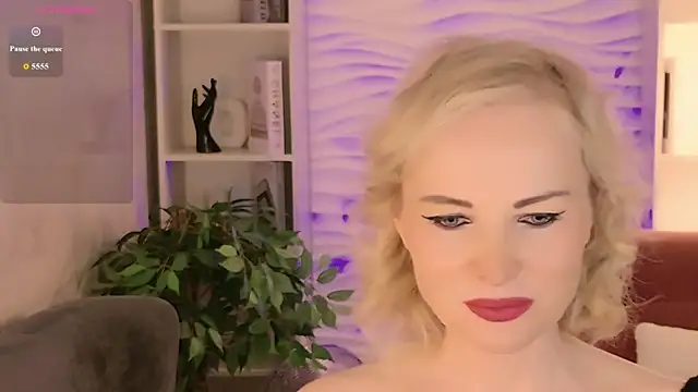 Snapshot of Sandra_Kind chatting on 27, 5, 2026 Sandra Kind online show from 27, 5, 2026
