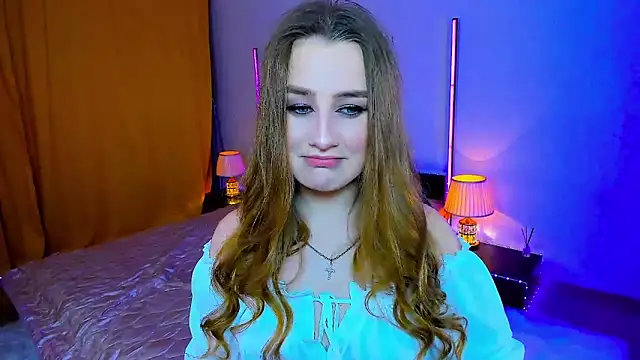 Snapshot of Sofia_beautifuul chatting on 14, 5, 2026 Sofia beautifuul online show from 14, 5, 2026