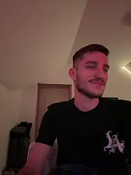 Snapshot of yoyoboy988 chatting on 21, 3, 2025 yoyoboy988 online show from 21, 3, 2025