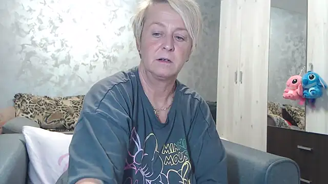 RosesandLillies online show from 27, 10, 2025