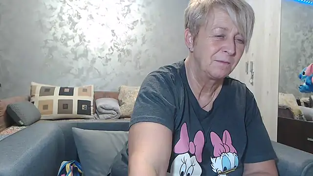 RosesandLillies online show from 17, 2, 2026