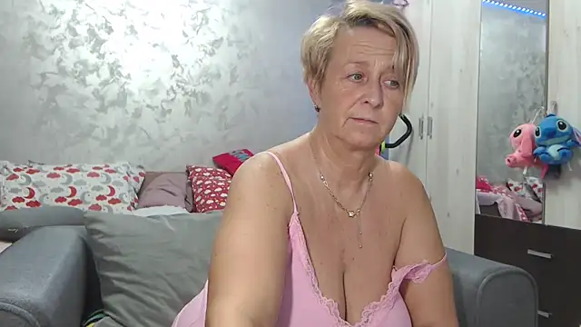 RosesandLillies online show from 19, 5, 2026